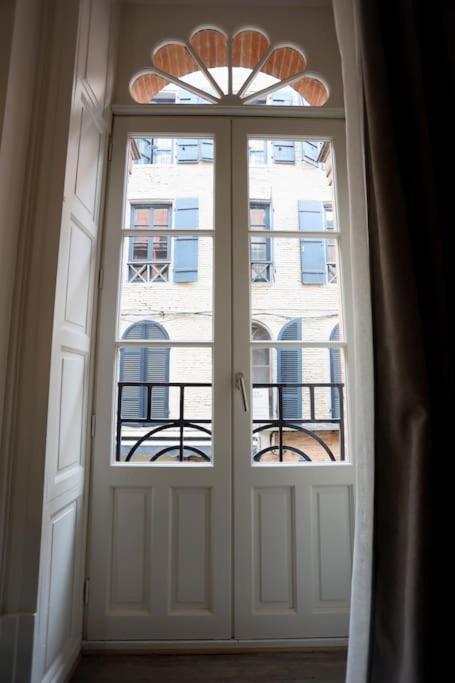 Chez Juliette, Proche Place Nationale Avec Parking Montauban Bagian luar foto