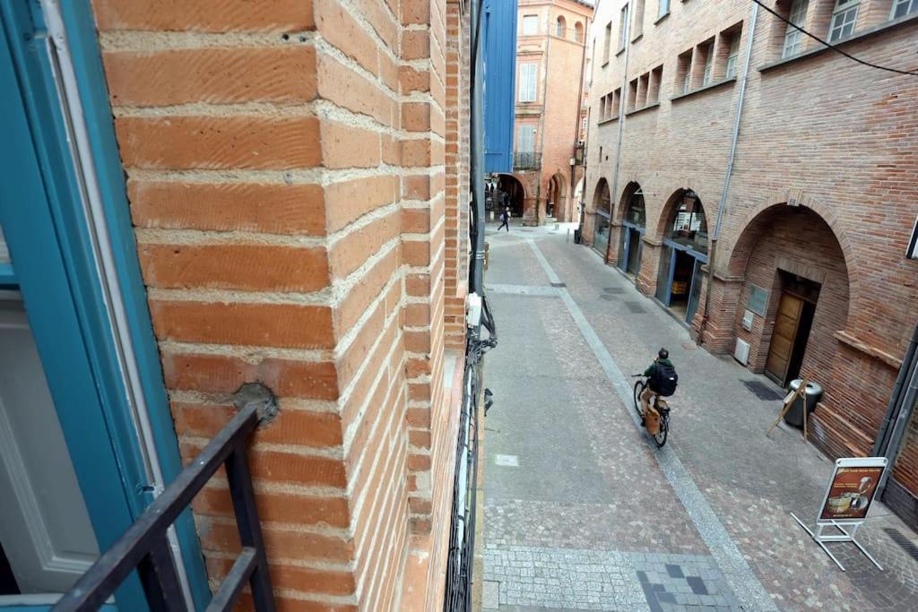 Chez Juliette, Proche Place Nationale Avec Parking Montauban Bagian luar foto